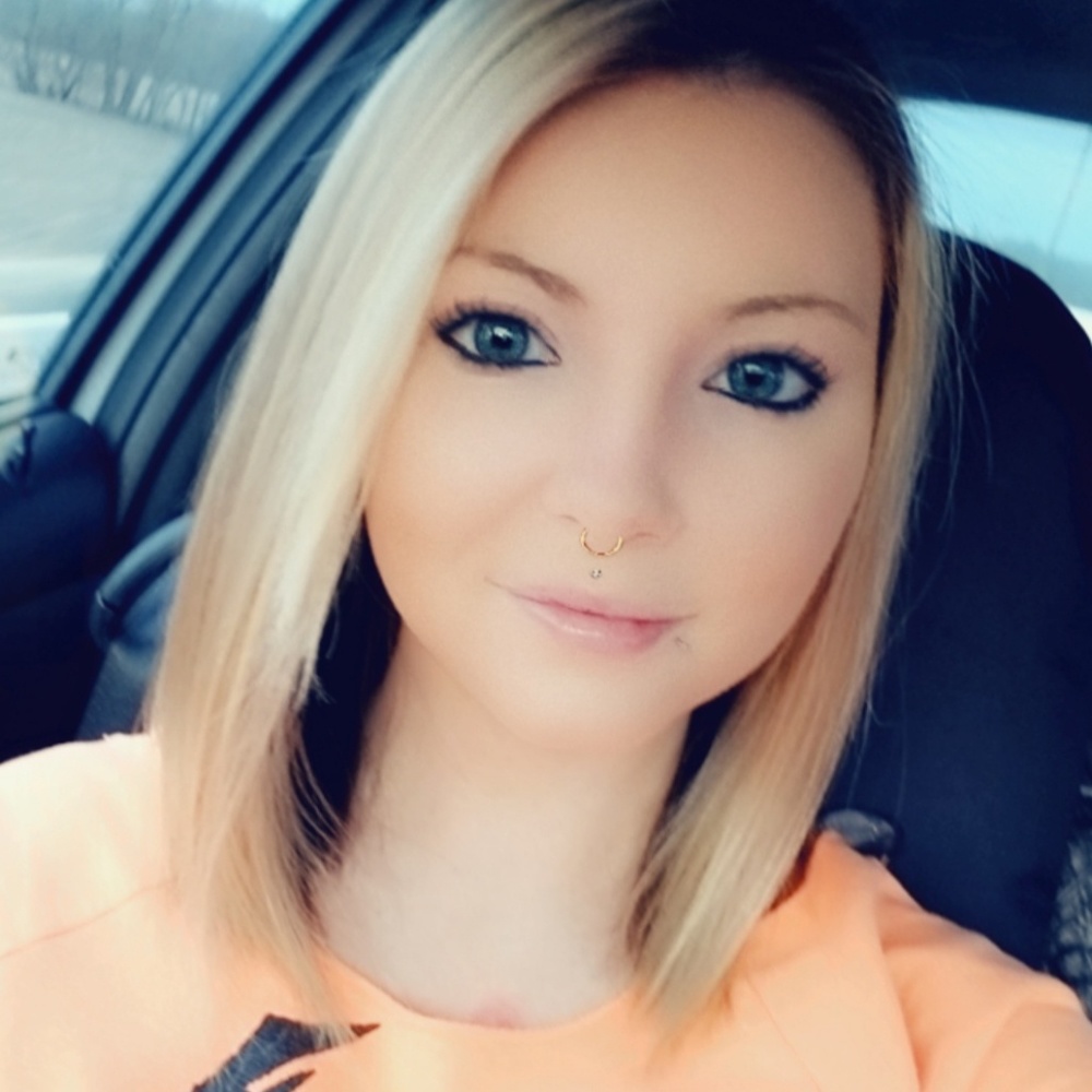 Meet your Posher, Sierra